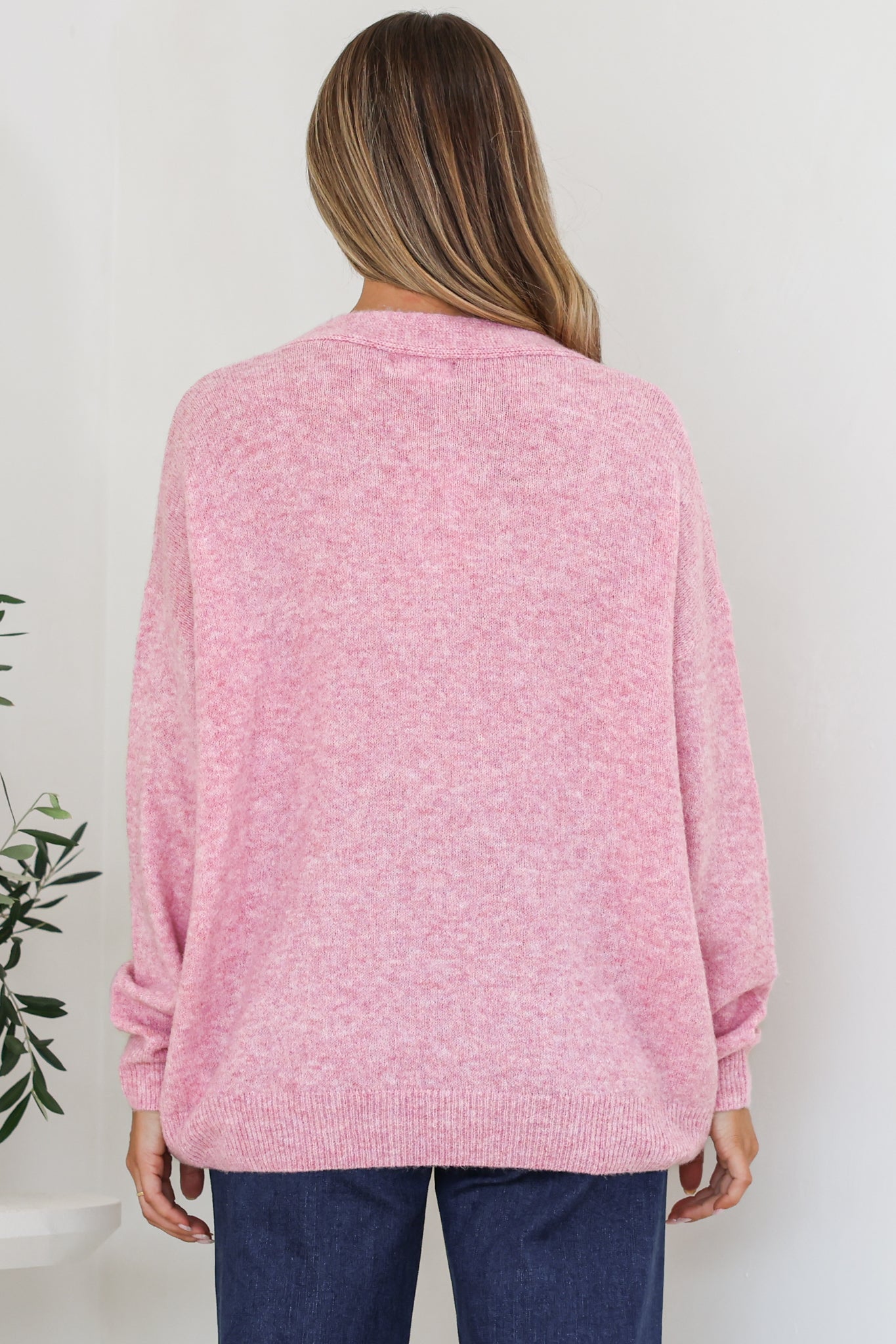 Donoven Jumper - V Neck Lightweight Knit with Ribbed Hemlines in Boysenberry