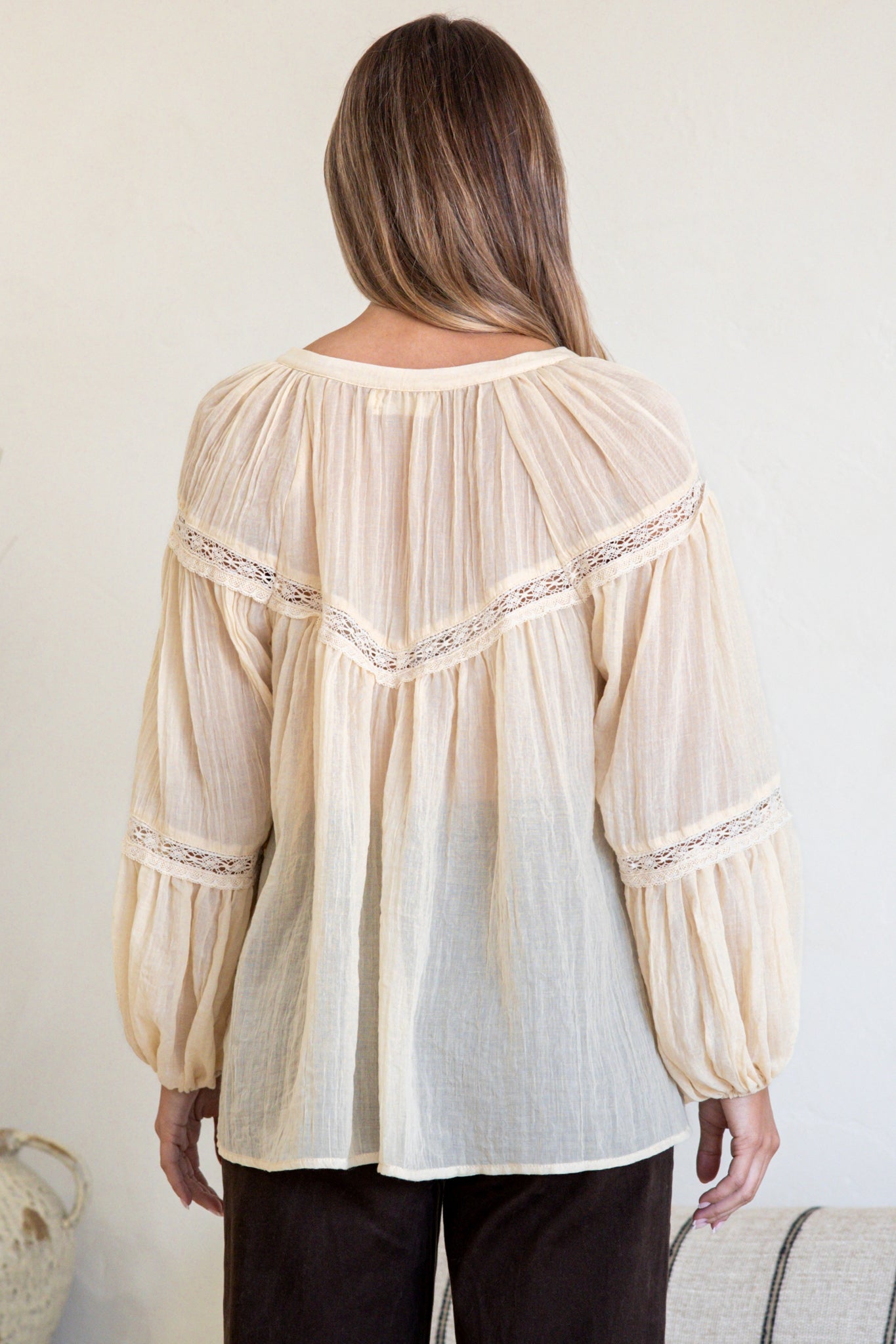 Vivianne Blouse - V Neck Lace Detailed Button Down with Balloon Sleeves in Cream