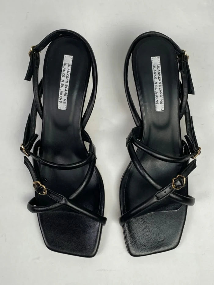 Blankens The Holly-skinnklackar NWT