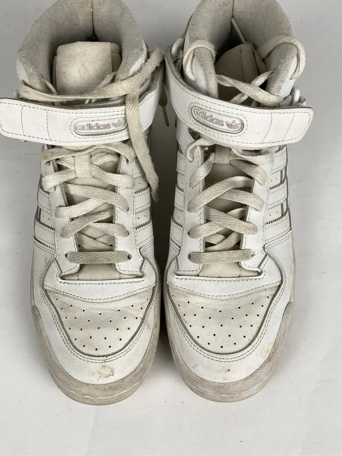 Adidas-skinnsneakers