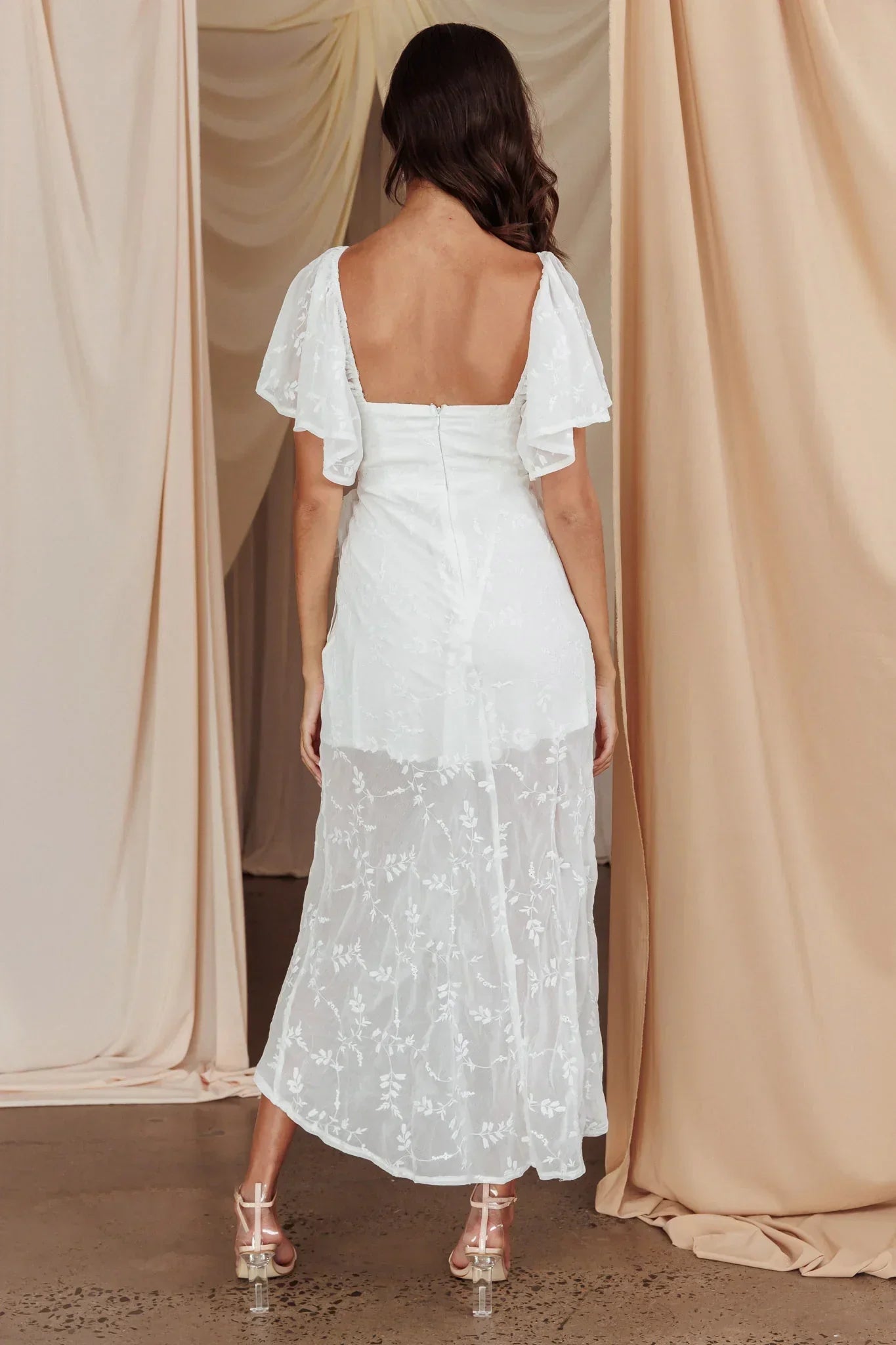 Aphrodite Molded Bust Angel Sleeve Midi Dress Floral White