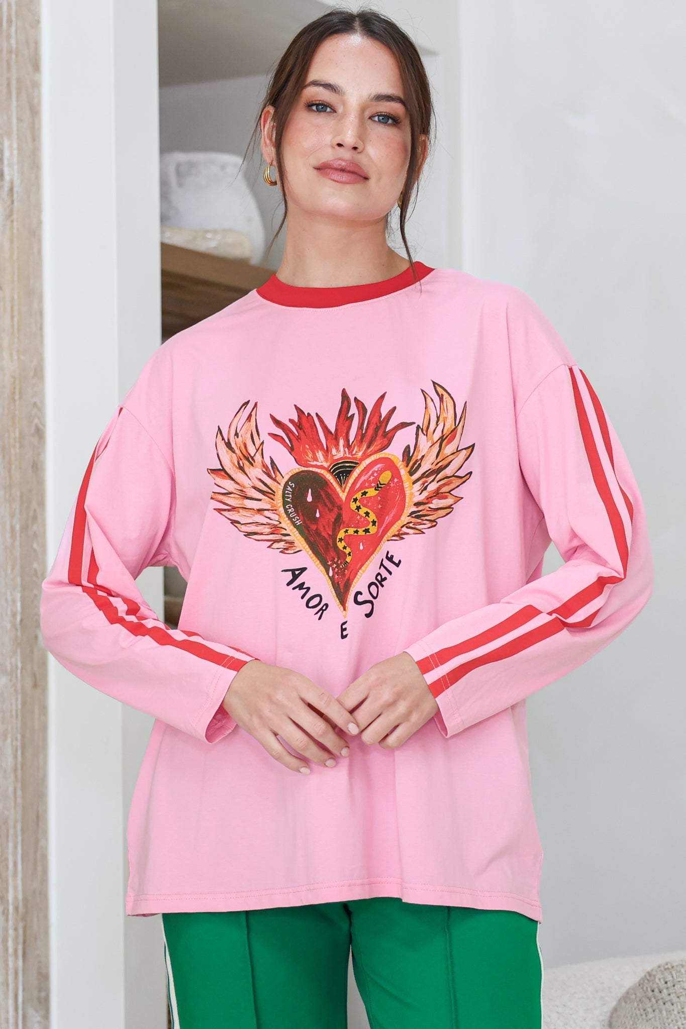 Amor E Sorte Long Sleeve Tee - Crew Neck Contrast Sport Stripe Graphic T-Shirt in Pink