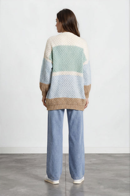 Kash Jeans - Relaxed Mid Rise Mum Jeans in Light Denim