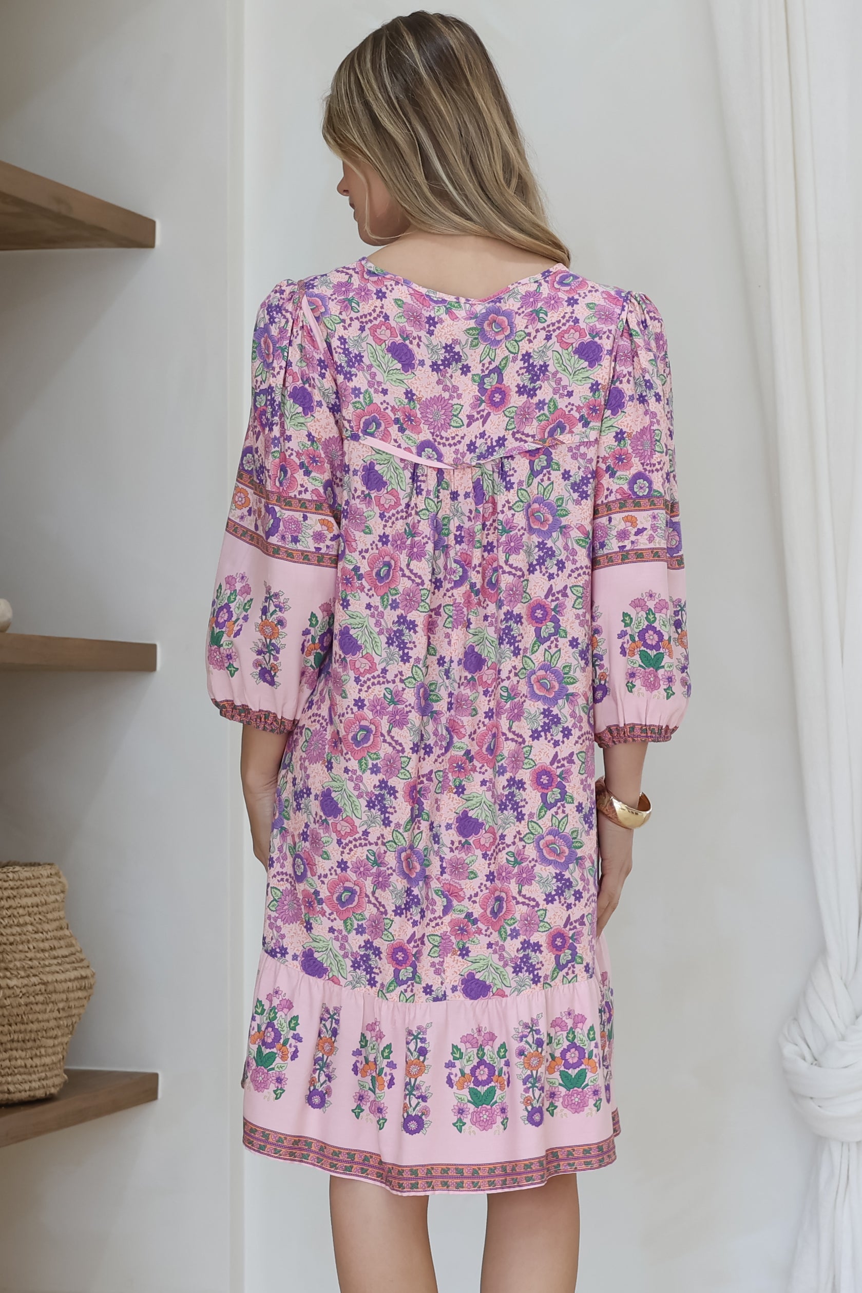 Helda Mini Dress - V-Neck Shift Dress with Balloon Sleeves in Aletta Print Pink