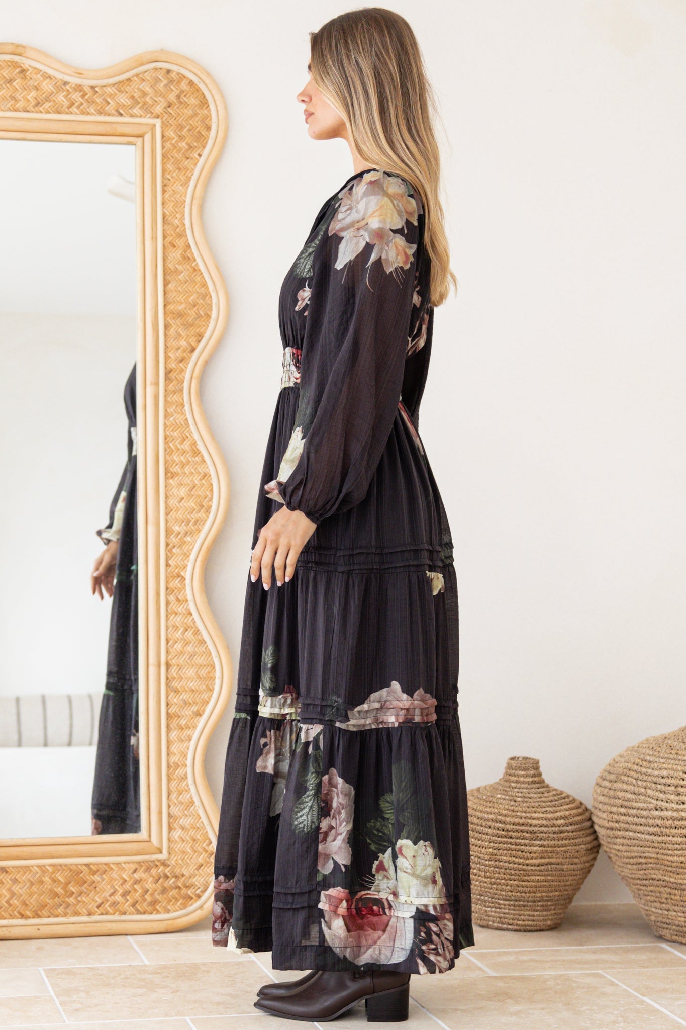 Maroney Maxi Dress - Pleat Detailed A-Line Dress with Balloon Sleeves in Mika Print