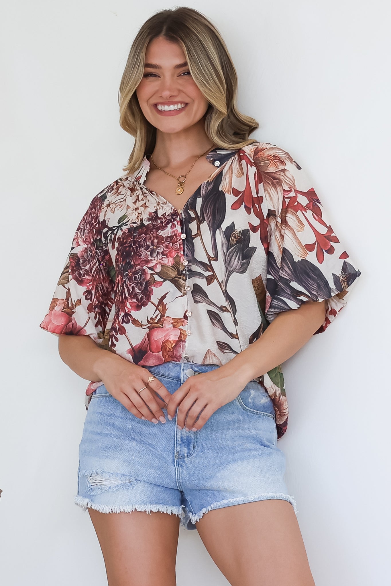 Nayra Blouse - Mandarin Collar Buttoned Down with Puff Sleeves in Leonor Print
