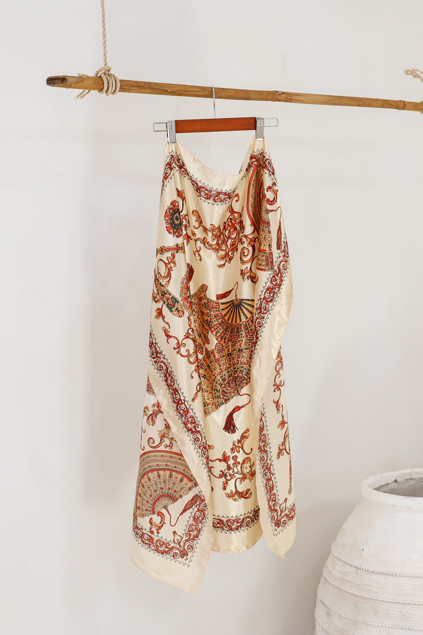 Rayne Scarf - Fan Print Beige