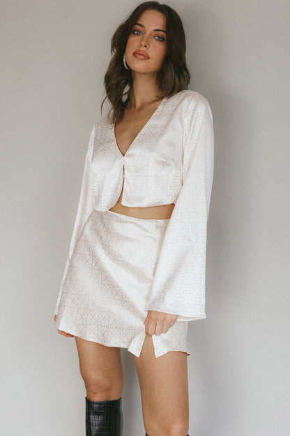 Reese Long Sleeve Satin Crop Top Cream