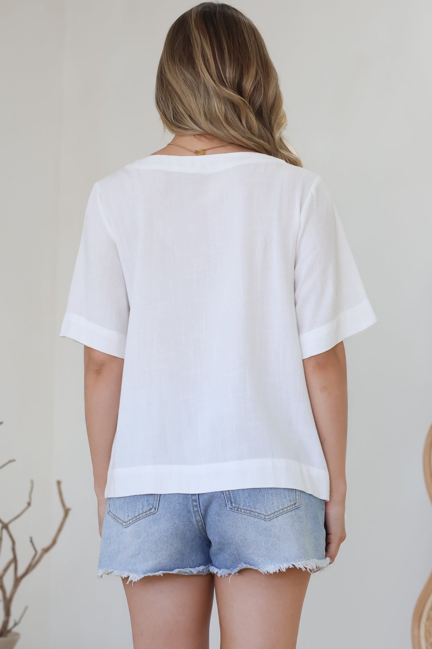 Shandy Top - V-Neck Boxy High Low Top with Short Sleeves in White