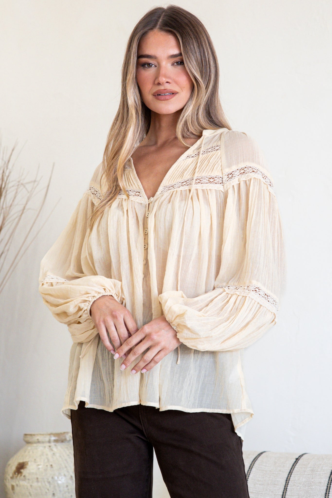 Vivianne Blouse - V Neck Lace Detailed Button Down with Balloon Sleeves in Cream