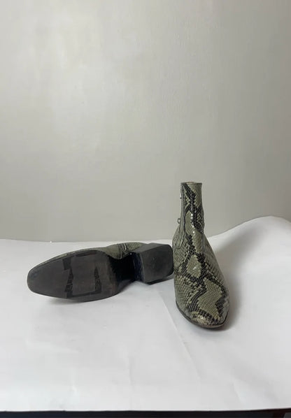 Acne Studios-skinnboots