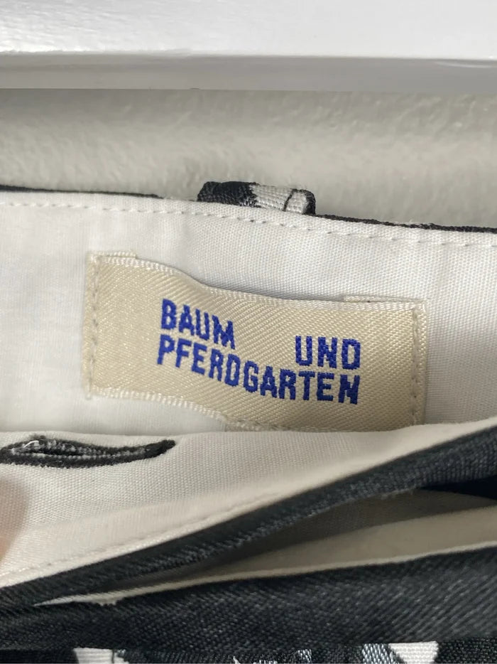 Baum und Pferdgarten-kjol