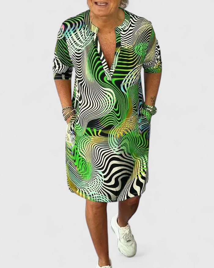 Carol | Sophisticated V-neck Dress