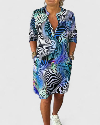 Carol | Sophisticated V-neck Dress