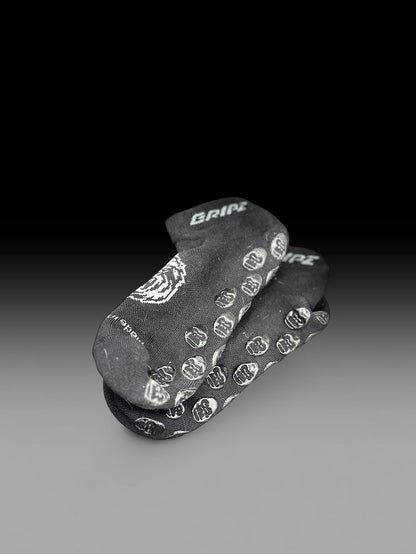 Core Black Low Gripz