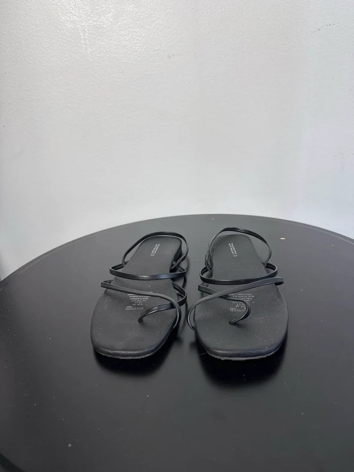 Divided-sandaler
