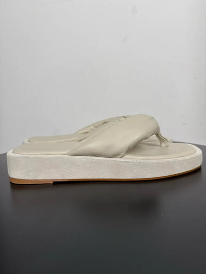 Flattered Blair Creme Leather / Suede-skinnsandaler