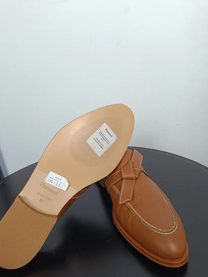 Flattered Daisy Leather Brown-skinnsandaler NWOT