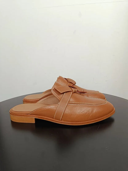 Flattered Daisy Leather Brown-skinnsandaler NWOT