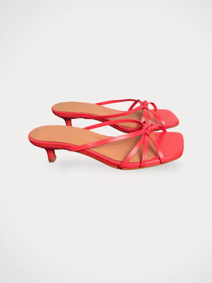 Flattered Eunisa-skinnskor NWOT