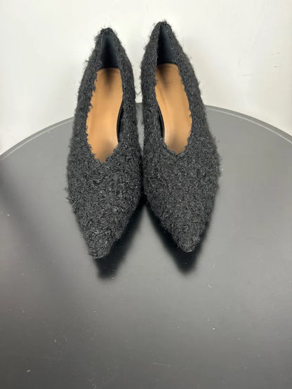 Flattered Fabienne Black Pile-klackar NWOT