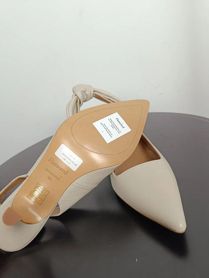 Flattered Francesca Bow-skinnklackar NWOT