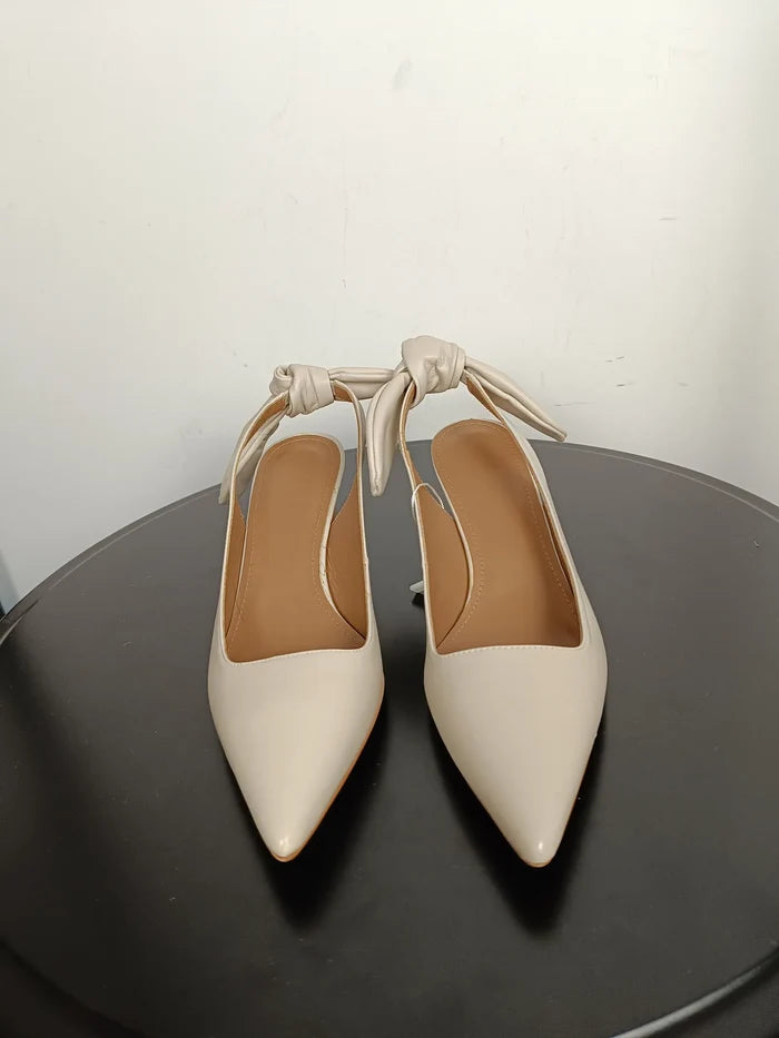 Flattered Francesca Bow-skinnklackar NWOT
