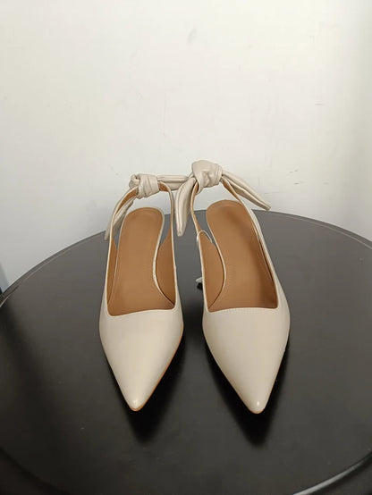 Flattered Francesca Bow-skinnklackar NWOT