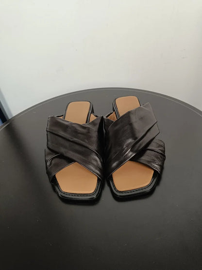 Flattered Gabriella Black Leather-skinnsandaler NWOT
