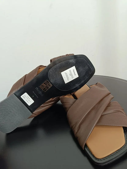 Flattered Gabriella Brown Leather-skinnsandaler
