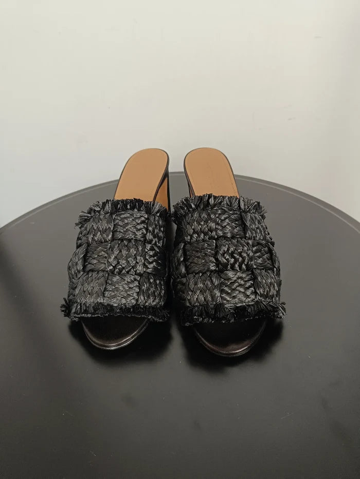 Flattered Indy-klackar NWOT