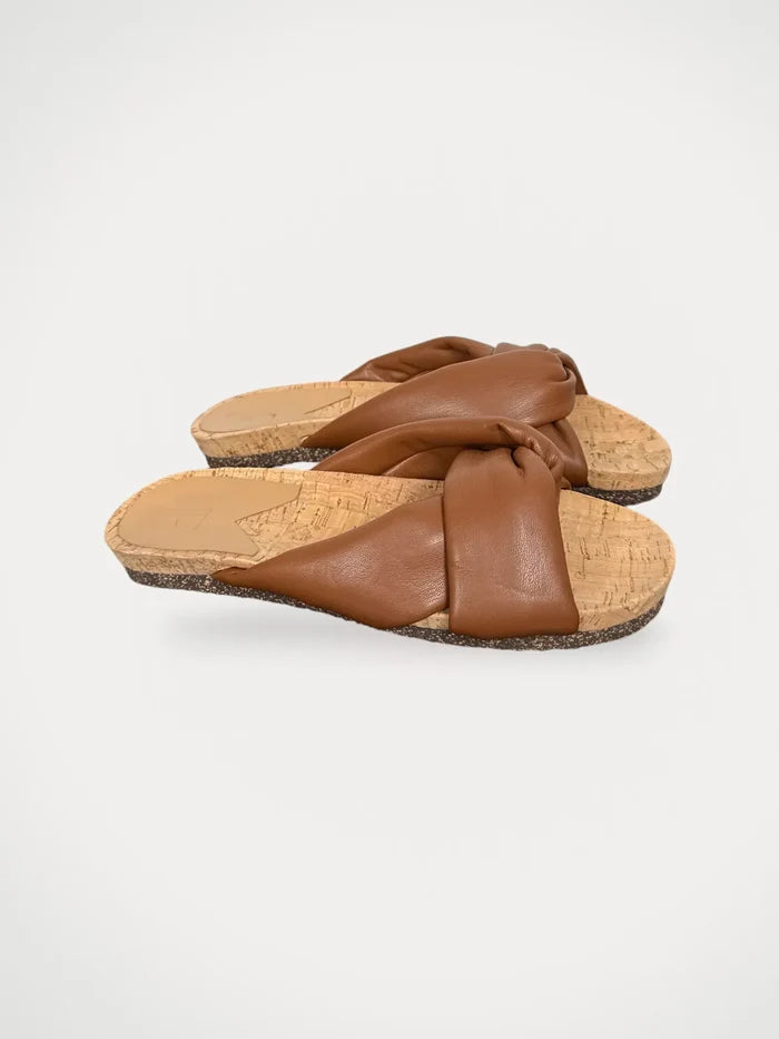 Flattered Lou Brown Vegan-skinnsandaler NWOT