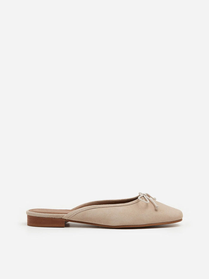 Flattered Malva Beige Suede-ballerinaskor