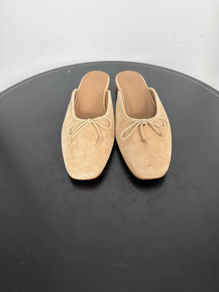 Flattered Malva Beige Suede-ballerinaskor