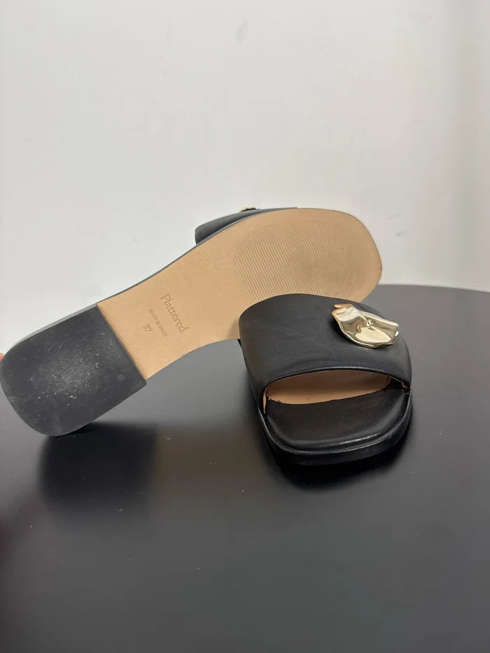 Flattered Mira Black Leather-skinnsandaler