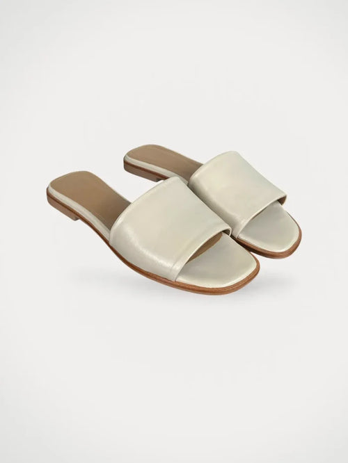 Flattered Mouna Leather White-skinnsandaler NWT