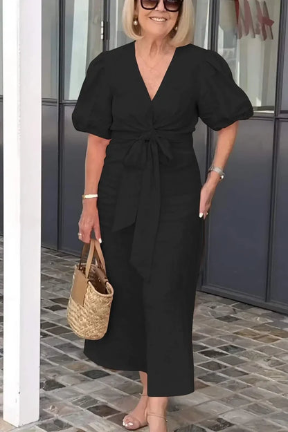 Holly - Elegant V-Neck Dress