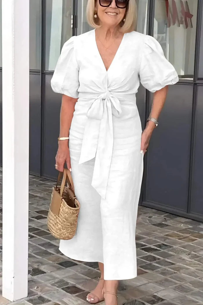 Holly - Elegant V-Neck Dress