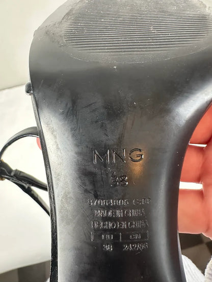 Mng-skinnklackar