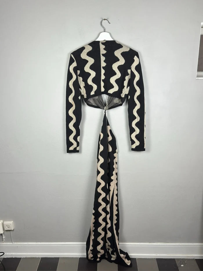 NA-KD Cut Out Knitted Maxi-klänning