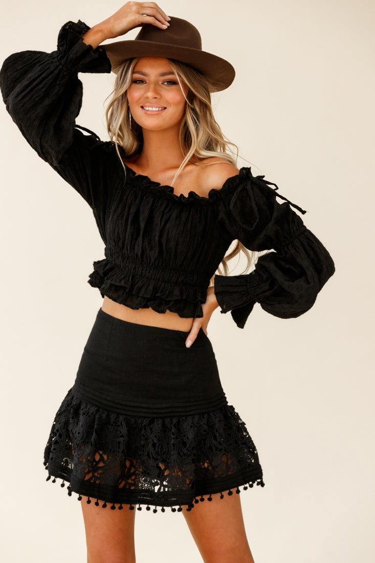 Taryn Bardot Top Black