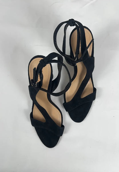 Schutz-skinnklackar