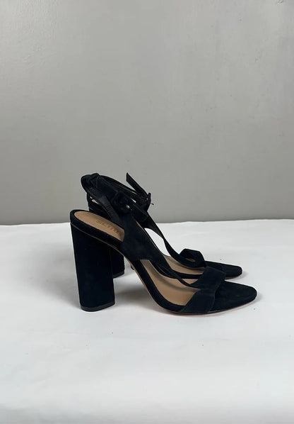 Schutz-skinnklackar