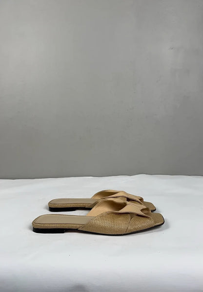 Theory-sandaler